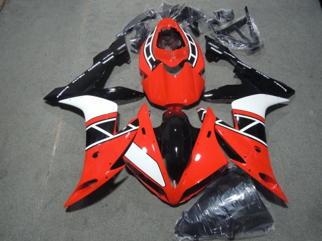 2004-2006 Red White Black Yamaha YZF R1 Motorbike Fairing